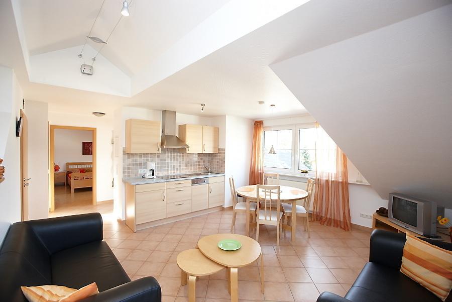 Ferienwohnung Weingut Ackermann Zeltingen-Rachtig Habitación foto